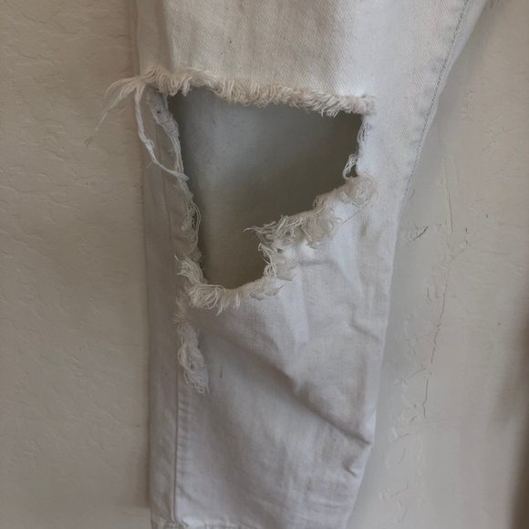 Carmar White Distressed Jeans - Picture 6 of 15